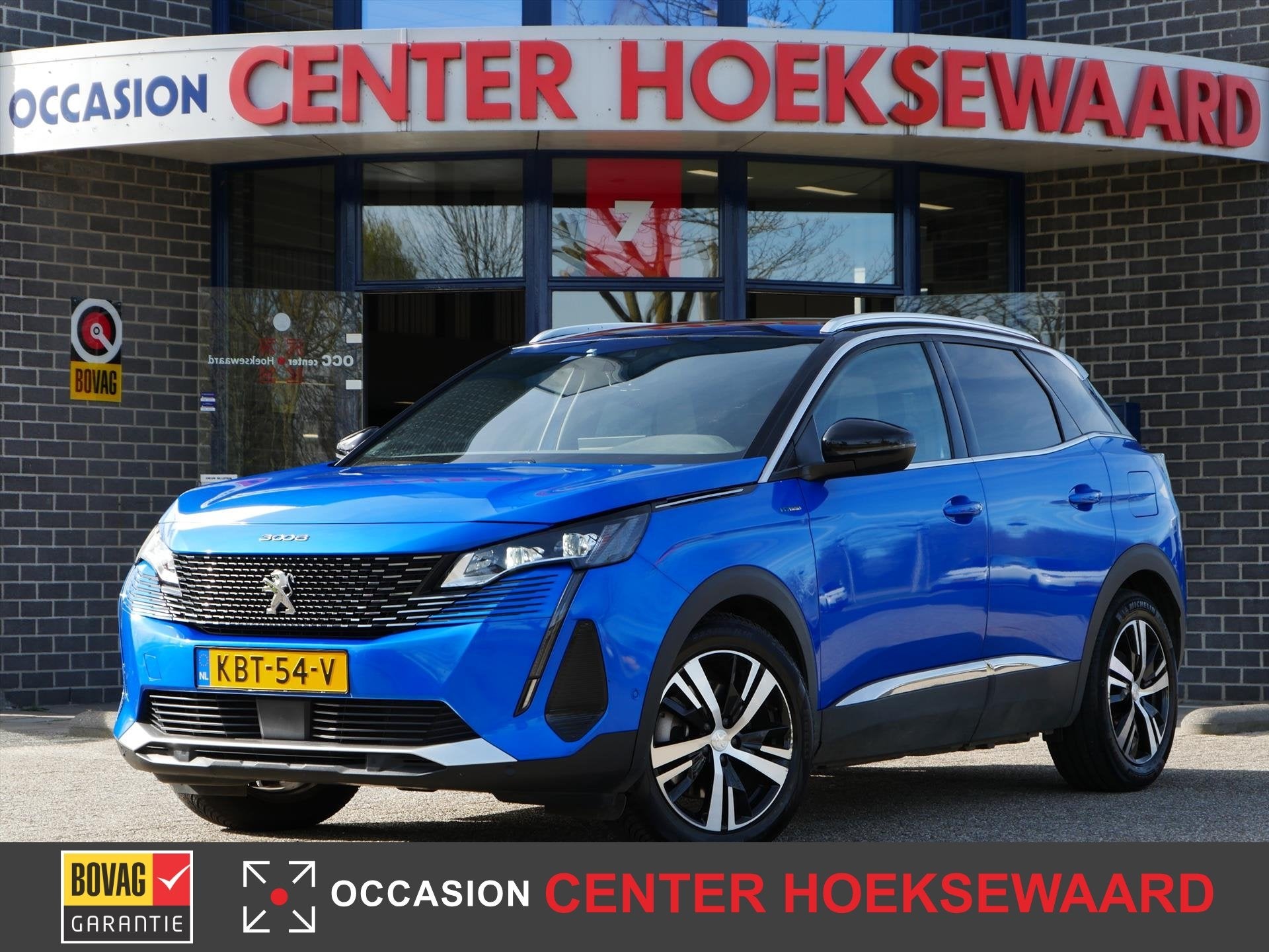 PEUGEOT 3008 1.6 Plug-in HYbrid 225pk e-EAT8 GT | CarPlay |, Auto's, Peugeot, Blauw, Leder en Stof, Plug-in hybride, Bedrijf