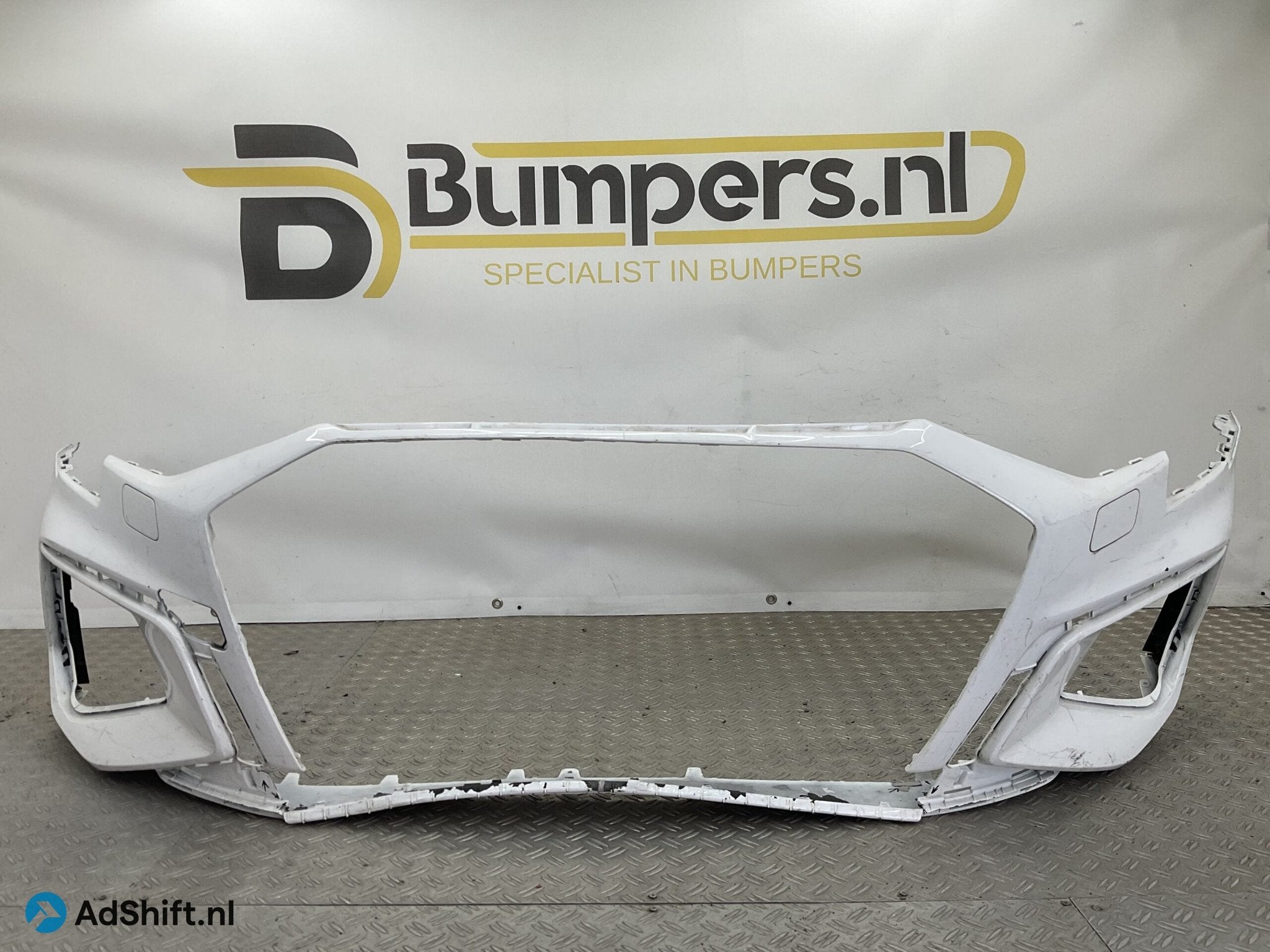 Bumper Audi A3 8Y Sline S-Line kls 22-24 8Y0807437F Voorbump