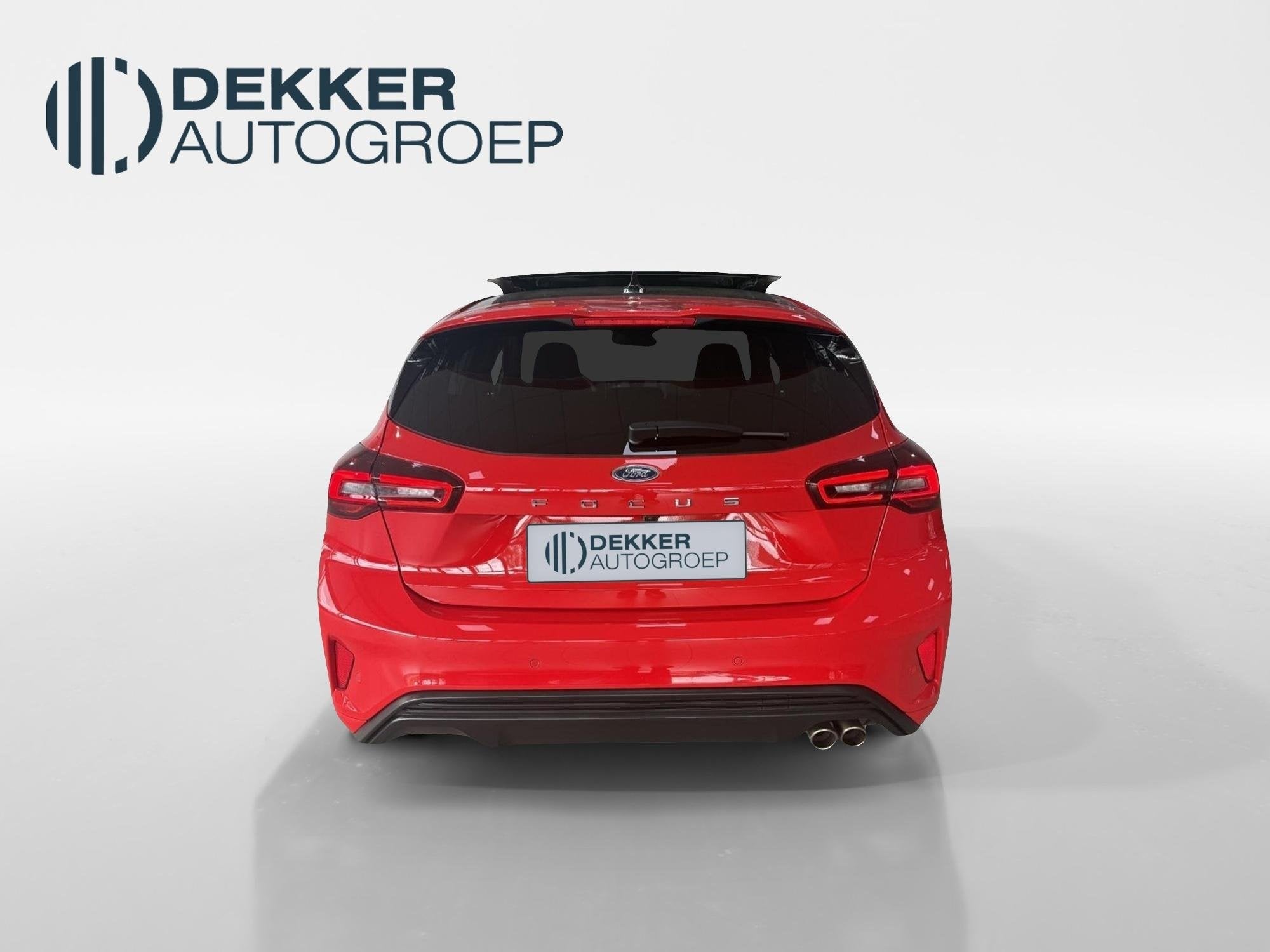Ford Focus 1.0 EcoBoost Hybrid 125 pk ST Line X Panoramadak, Auto's, Ford, Gebruikt, Euro 6, Bedrijf, Handgeschakeld