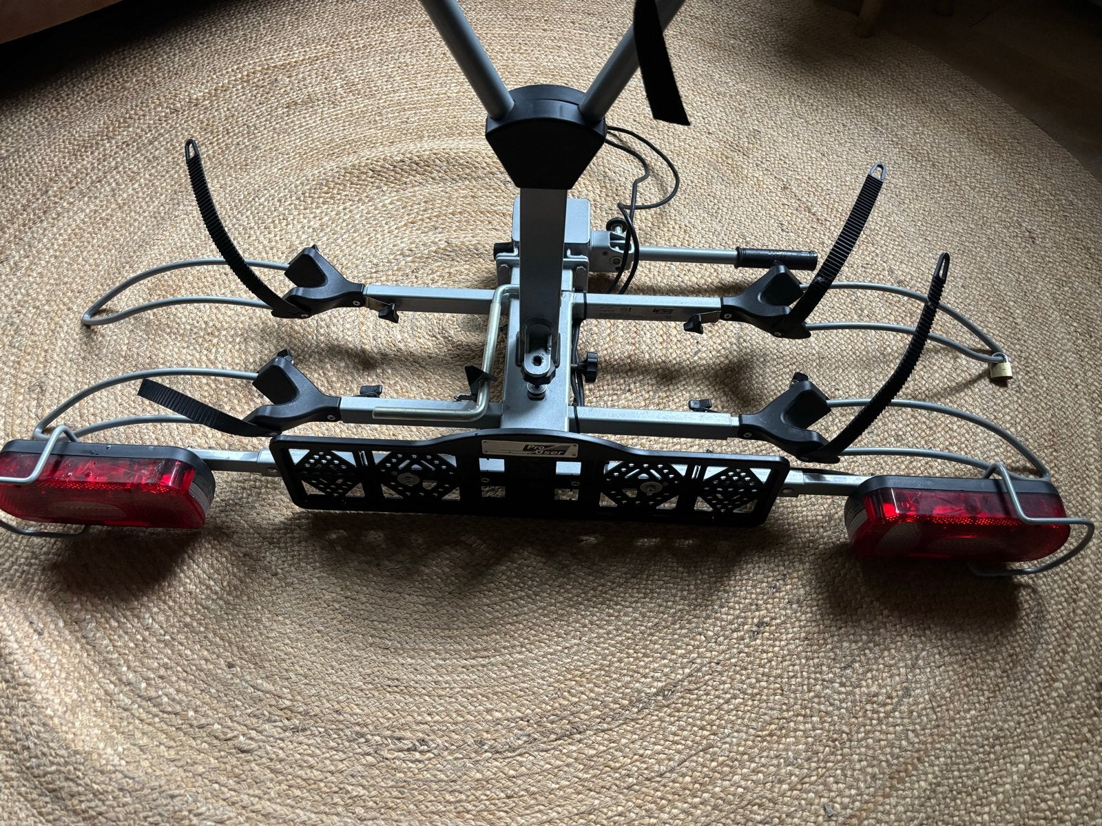 Pro User kantelbare fietsendrager voor 2 (e) fietsen, Auto diversen, Ophalen, Gebruikt, 2 fietsen, Trekhaakdrager