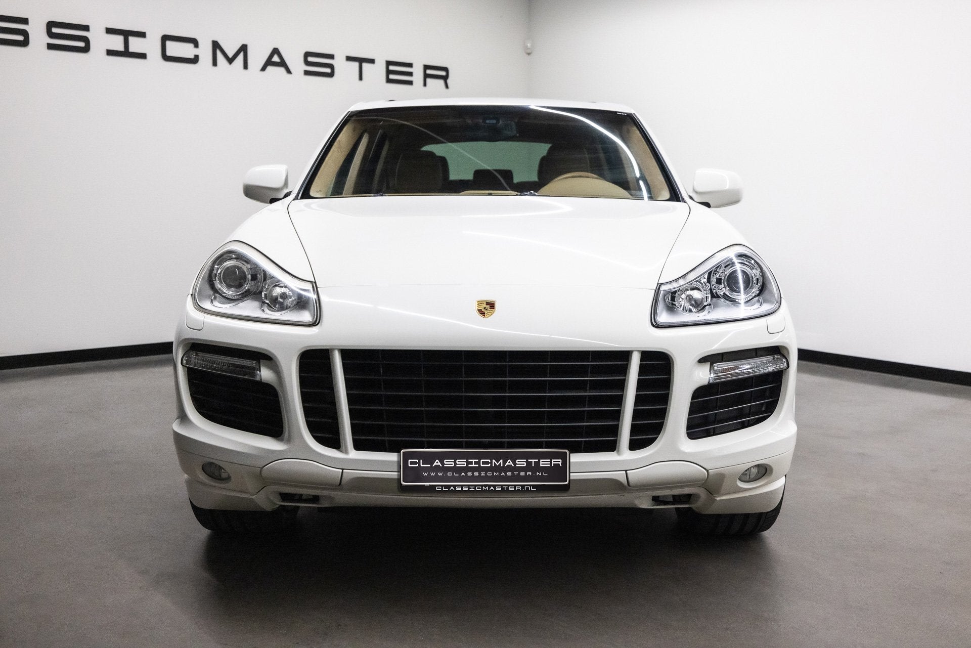 Porsche Cayenne 4.8 GTS Btw auto, Fiscale waarde € 8.000,-, Automaat, Gebruikt, Wit, Origineel Nederlands