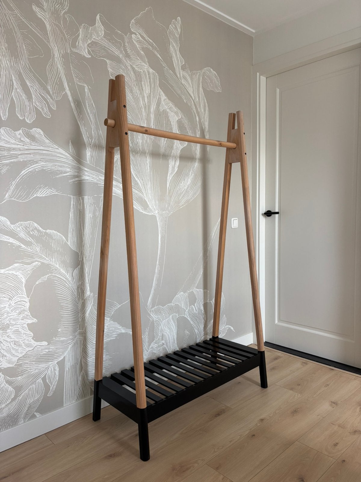 Kledingrek zwart/ hout, Kleding | Dames, Kledingrekken, Ophalen, Gebruikt