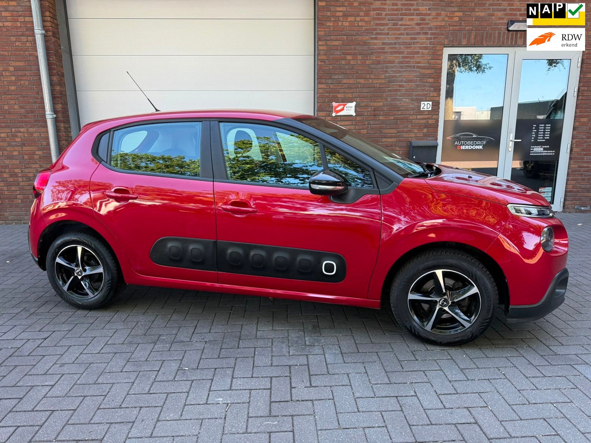 Citroen C3 1.2 PureTech Feel 105g|AIRCO|NIEUWE APK, Voorwielaandrijving, 1199 cc, 82 pk, 450 kg