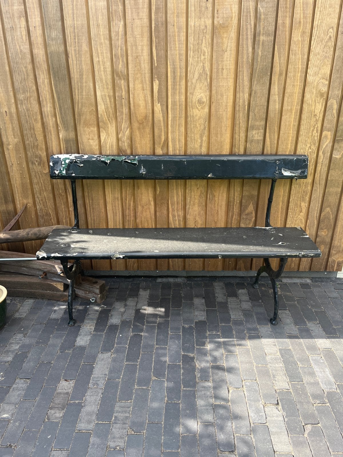 Antiek tuinbankje met gietijzeren onderstel, Ophalen, Gebruikt, Metaal