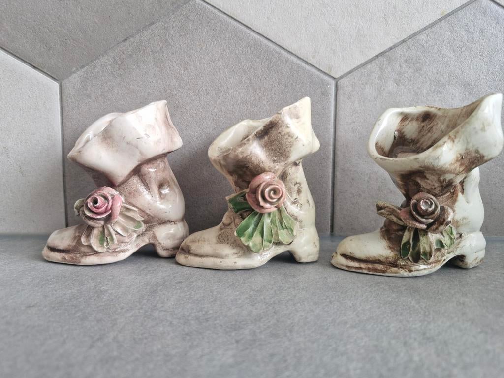 Porselein, laarsjes van merk Capodimonte, Ophalen of Verzenden, Zo goed als nieuw, Dier