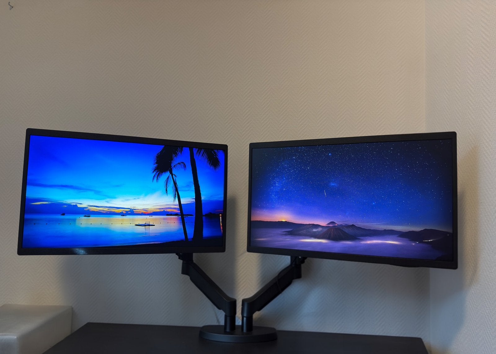 Samsung QB24R 24 inch monitor –2x nieuw in doos, Computers en Software, Ophalen, HDMI, IPS, Full HD