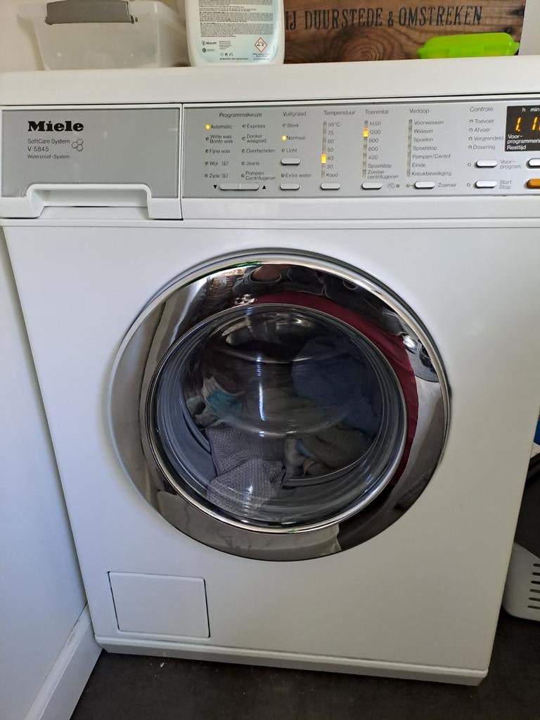 Miele Wasmachine  voor een bloemetje, Witgoed en Apparatuur, Ophalen of Verzenden
