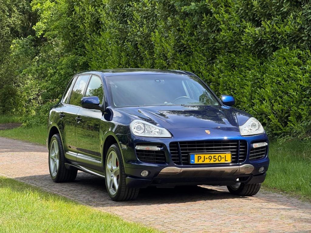 Cayenne 4.8 Turbo Tiptronic S| Lucht ver.| Young.| Trekhaak, Auto's, Porsche, Automaat, Cayenne, 501 pk, Blauw