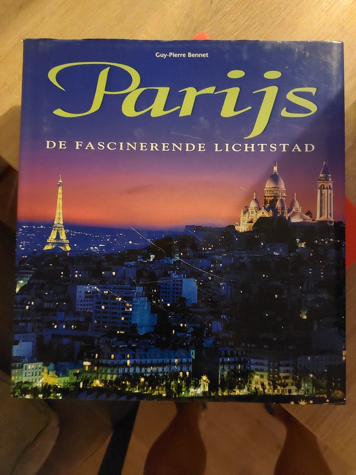 Parijs: De Fascinerende Lichtstad - Reisgids, Overige merken, Europa, Ophalen of Verzenden, Zo goed als nieuw
