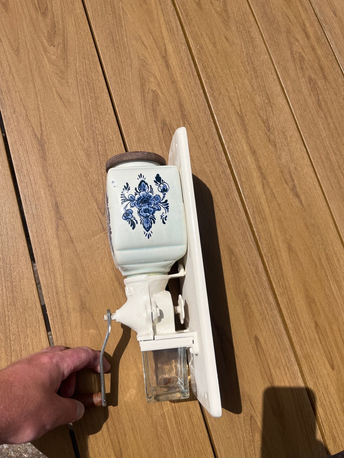 Antieke PeDe wandkoffiemolen - Delfts Blauw decor, Ophalen