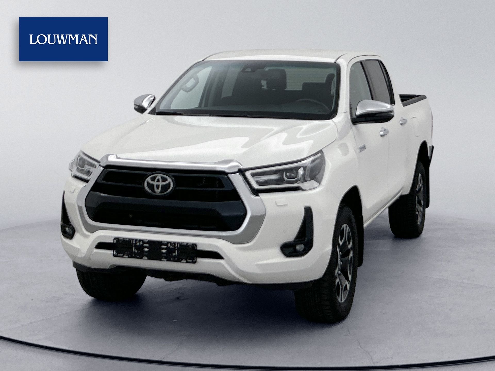 Toyota Hilux 2.8 D-4D Double Cab Professional 4x4 Navigatie, Stof, Gebruikt, Zwart, 4 cilinders