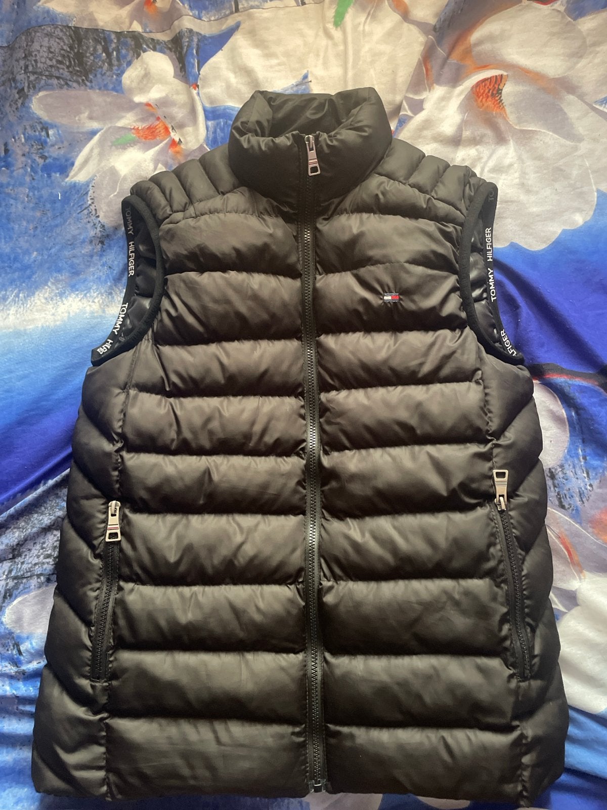 Tommy Hilfiger bodywarmer zwart maat S, Kleding | Dames, Ophalen of Verzenden, Zo goed als nieuw, Maat 36 (S), Zwart