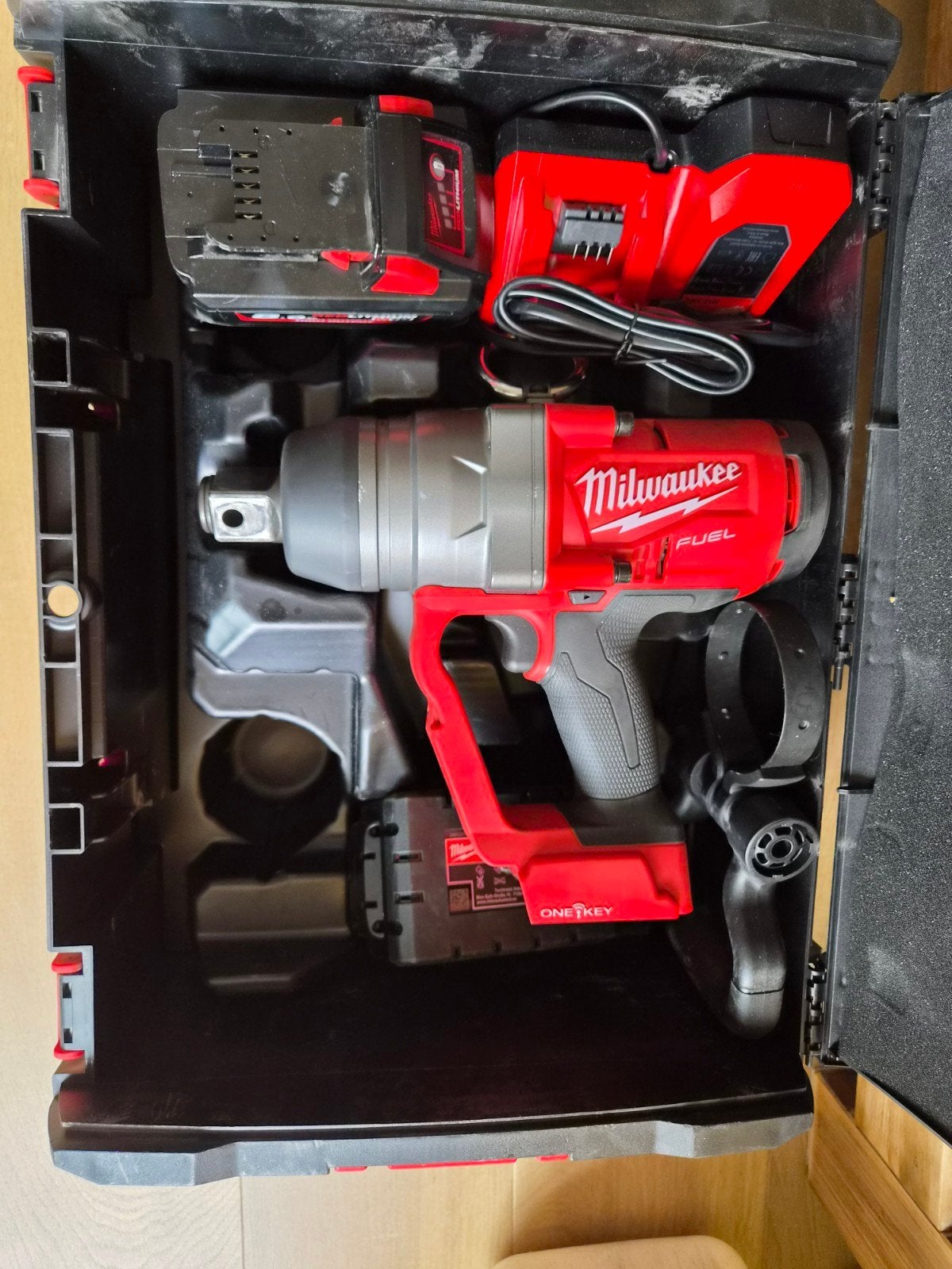 milwaukee M18 ONEFHIWF1 slagmoersleutel, Ophalen of Verzenden, Zo goed als nieuw