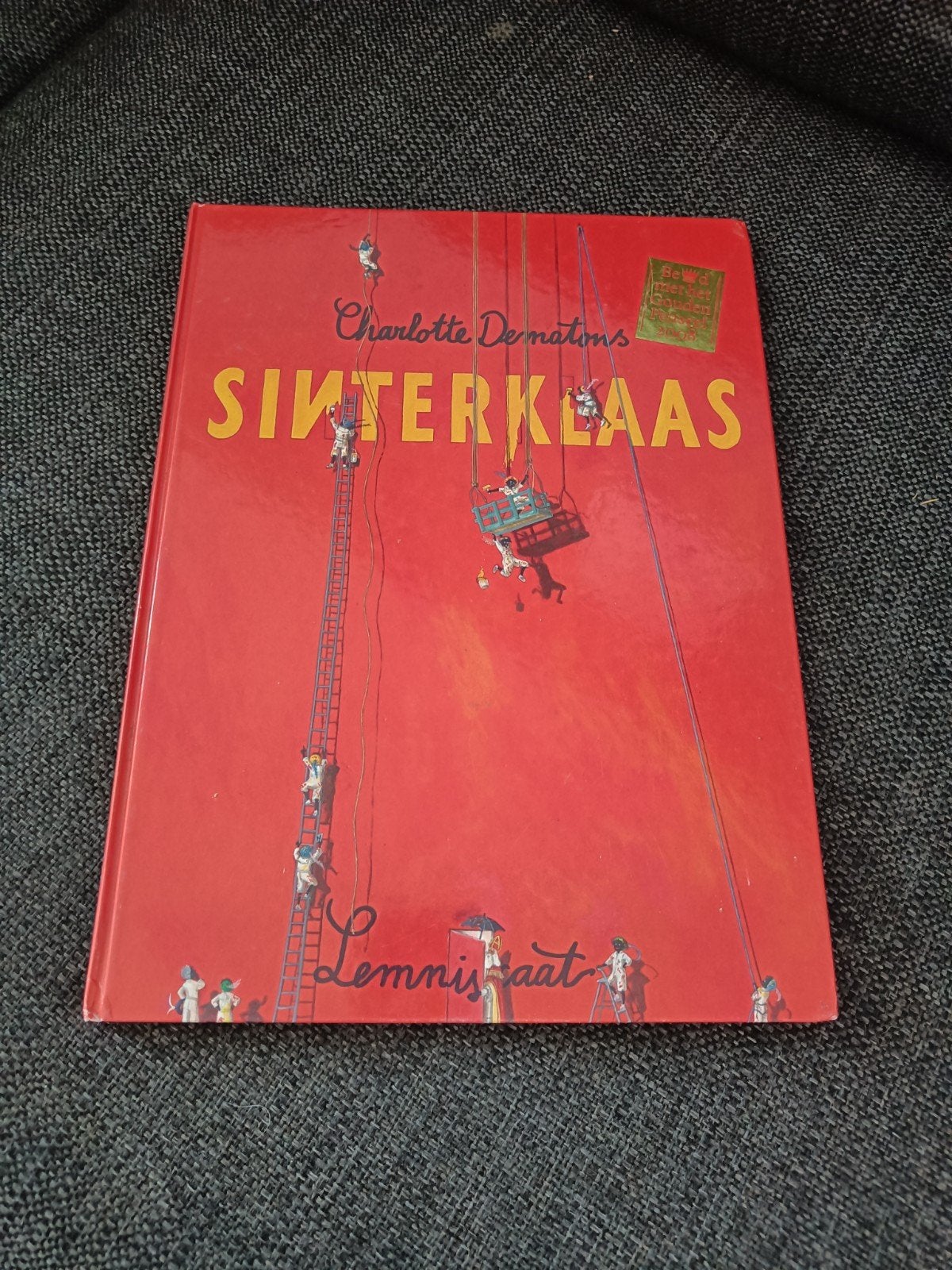 Charlotte Dematons - Sinterklaas, Boeken, Prentenboeken en Plaatjesalbums, Ophalen of Verzenden, Zo goed als nieuw, Charlotte Dematons