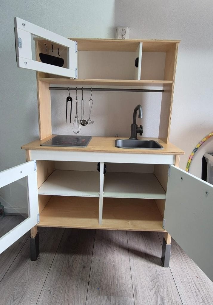 ikea keukentje + diverse toebehoren, Kinderen en Baby's, Speelgoed | Speelkeukens, Ophalen, Gebruikt, Overige materialen, Speelkeuken