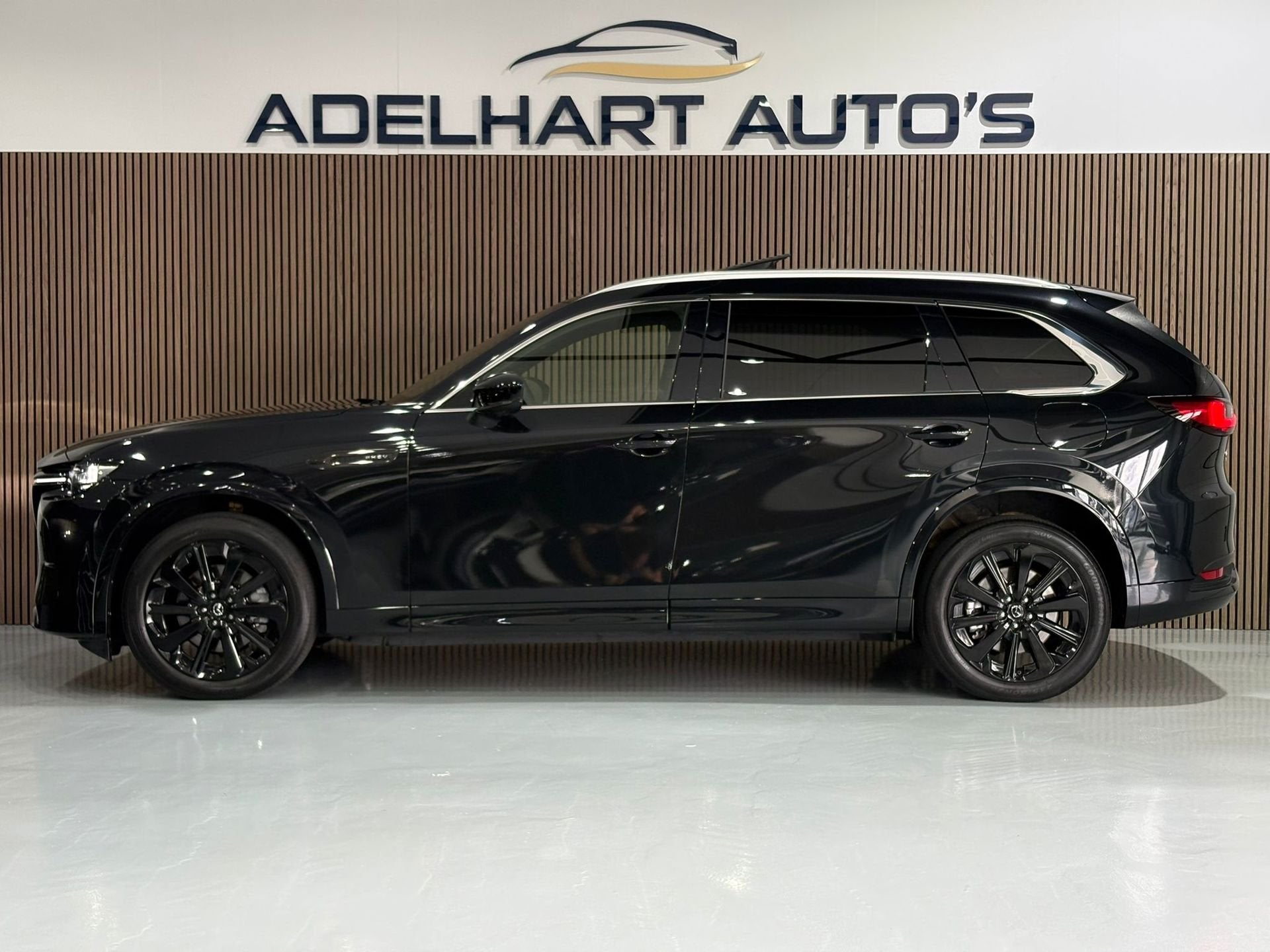 Mazda CX-80 2.5 e-SkyActiv PHEV Homura Plus 7 Pers 327 PK /, Auto's, Automaat, Dealer onderhouden, Gebruikt, Zwart