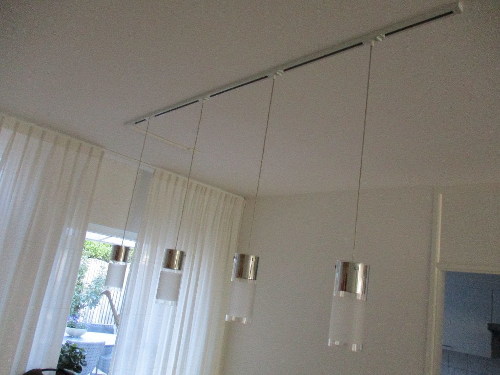 Tekoop SLV lamp met spannings rail en 4 led lampen zie info, Ophalen of Verzenden, Gebruikt, Glas, 50 tot 75 cm