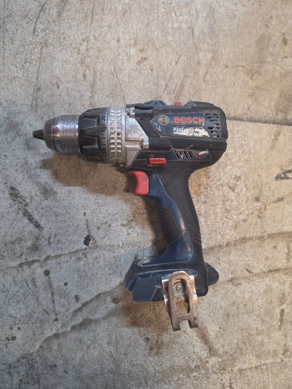 Bosch 14.4v accu schroefboormachine body, Ophalen of Verzenden, Gebruikt, Minder dan 400 watt, Boor- en Schroefmachine