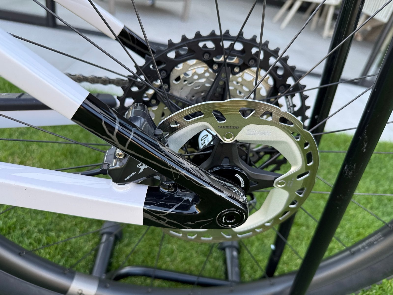 Foto 8 van Orbea Oiz M-Pro Full Carbon Mountainbike - Zo goed als nieuw
