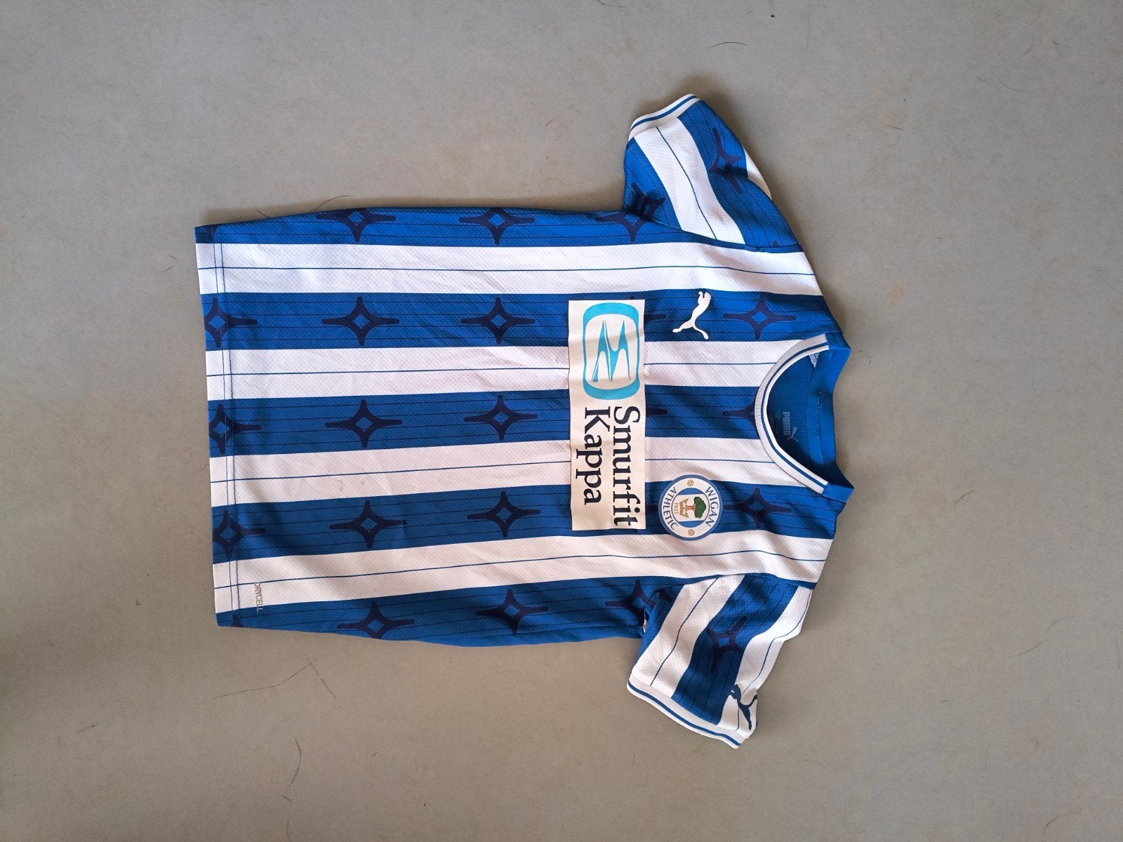 voetbalshirt wigan athletic maat 152, Kinderen en Baby's, Kinderkleding | Maat 152, Gebruikt, Jongen of Meisje, Puma, Sport- of Zwemkleding