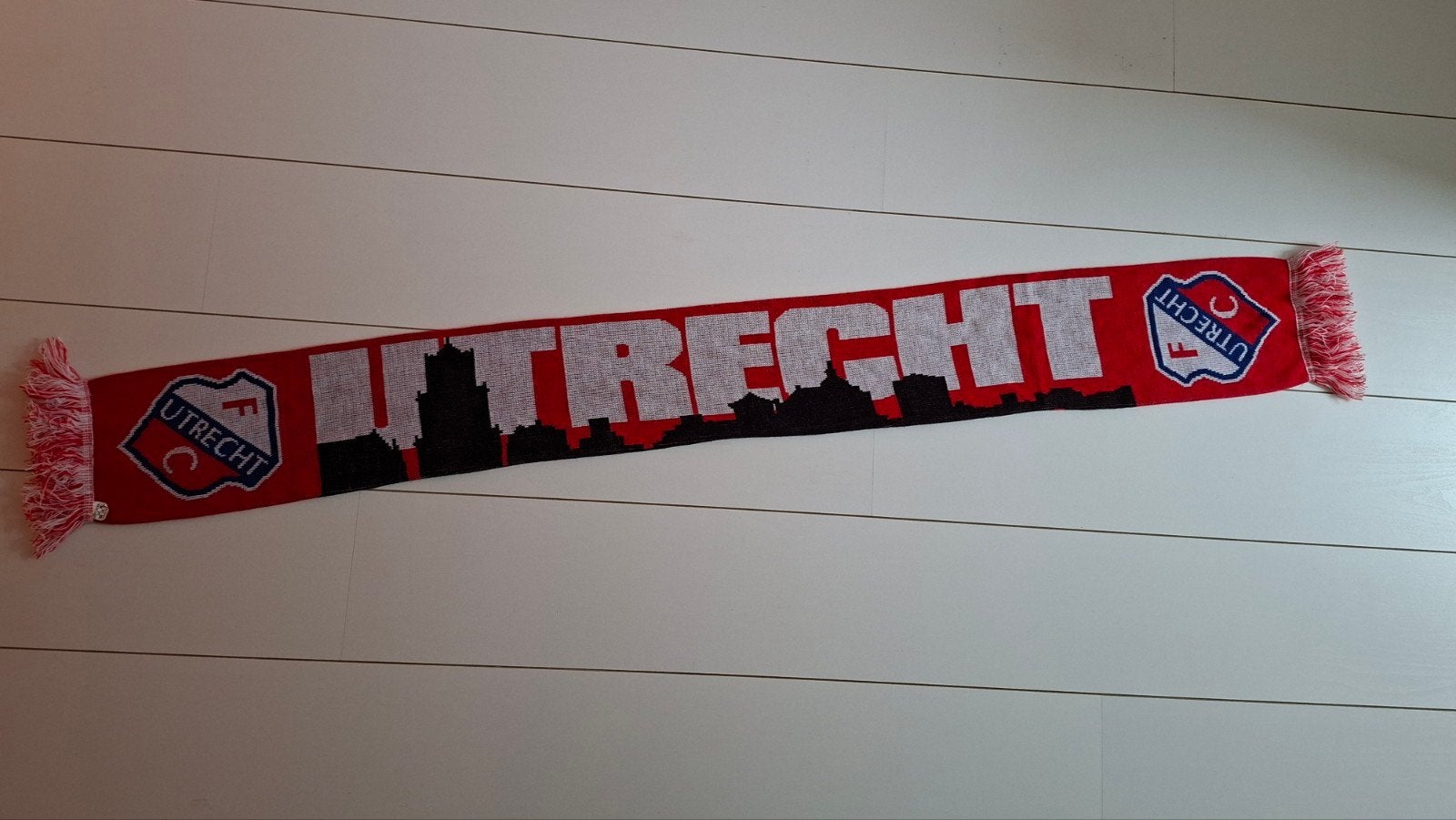 FC Utrecht Sjaal, FC Utrecht, Ophalen of Verzenden, Zo goed als nieuw, Sjaal