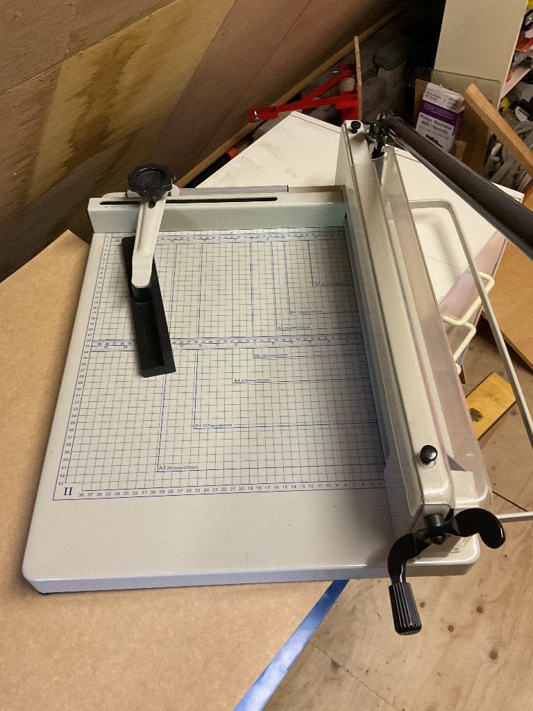 SNIJMACHINE  Guillotine  A3 formaat, Hobby en Vrije tijd, Ophalen of Verzenden, Zo goed als nieuw, Geschikt voor snijden, Machine