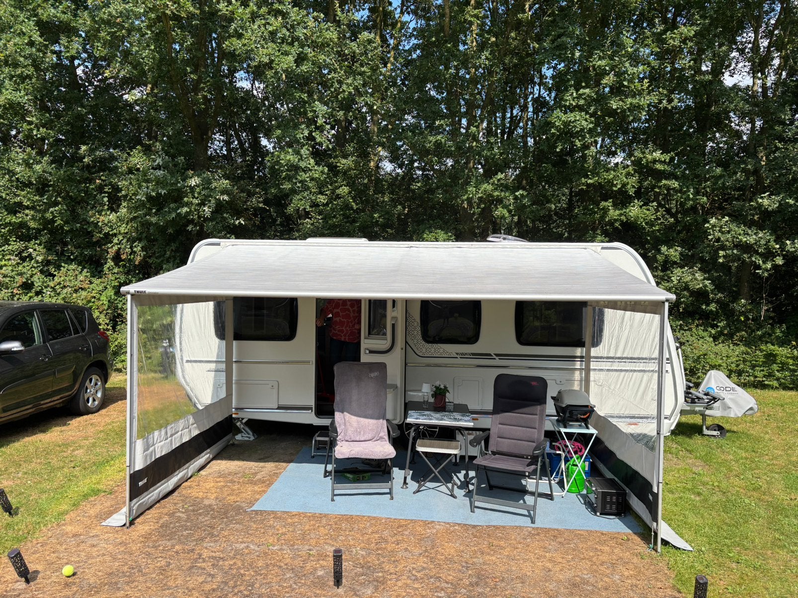 Thule 1200 zakluifel 450 cm met originele Thule rainblockers, Caravans en Kamperen, Ophalen, Gebruikt