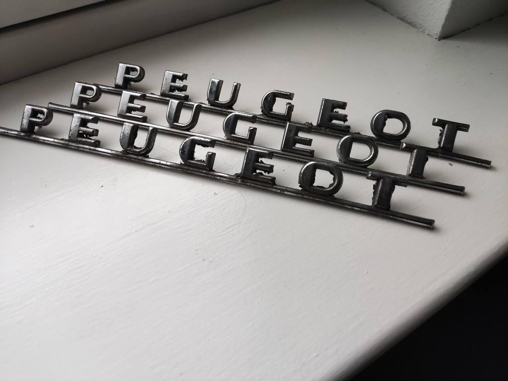 3x Peugeot embleem logo, Ophalen of Verzenden