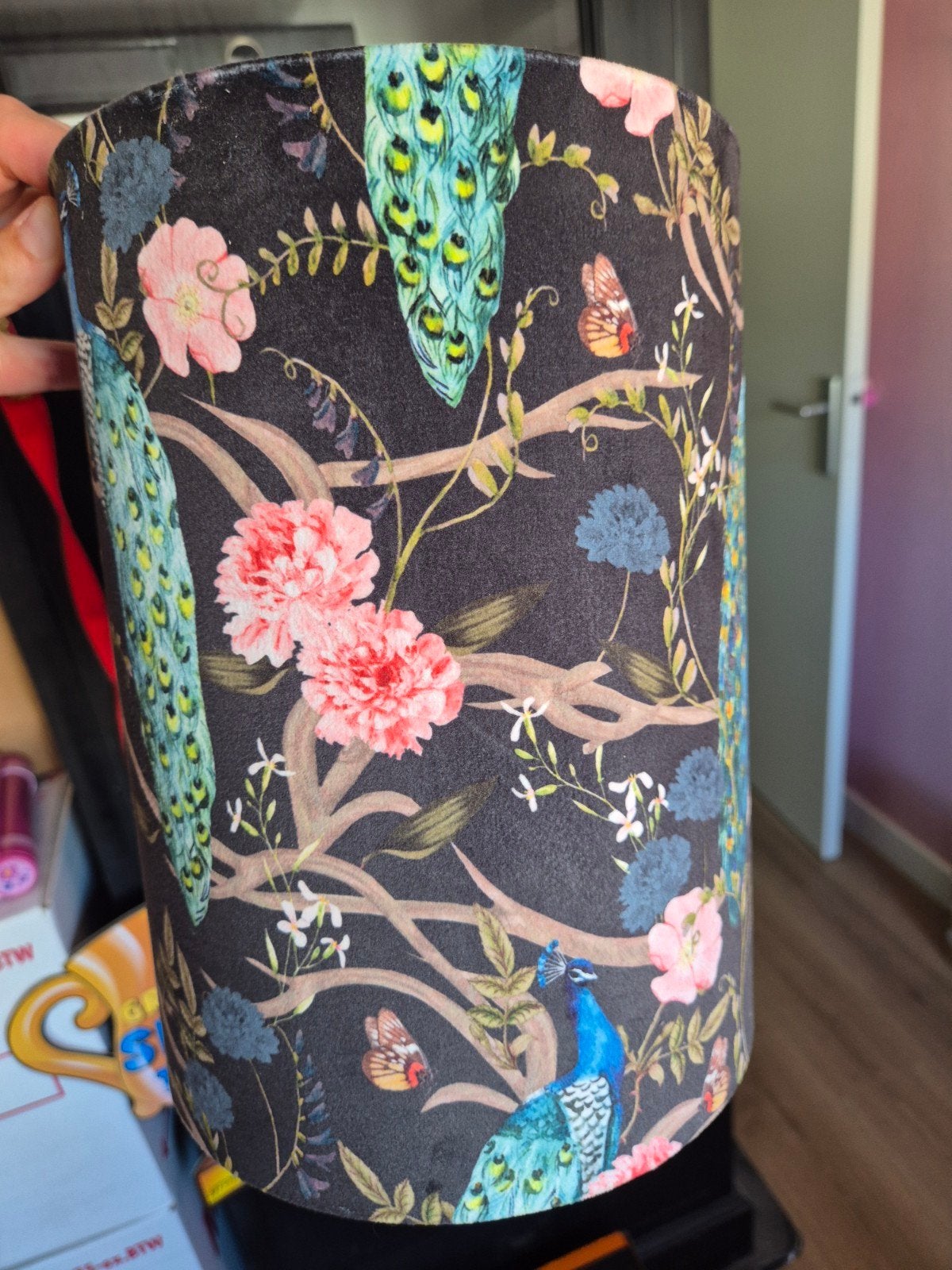 Lampenkap met pauwen en bloemenpatroon, Huis en Inrichting, Lampen | Lampenkappen, Tafellamp, Meerkleurig, Rond, Ophalen of Verzenden