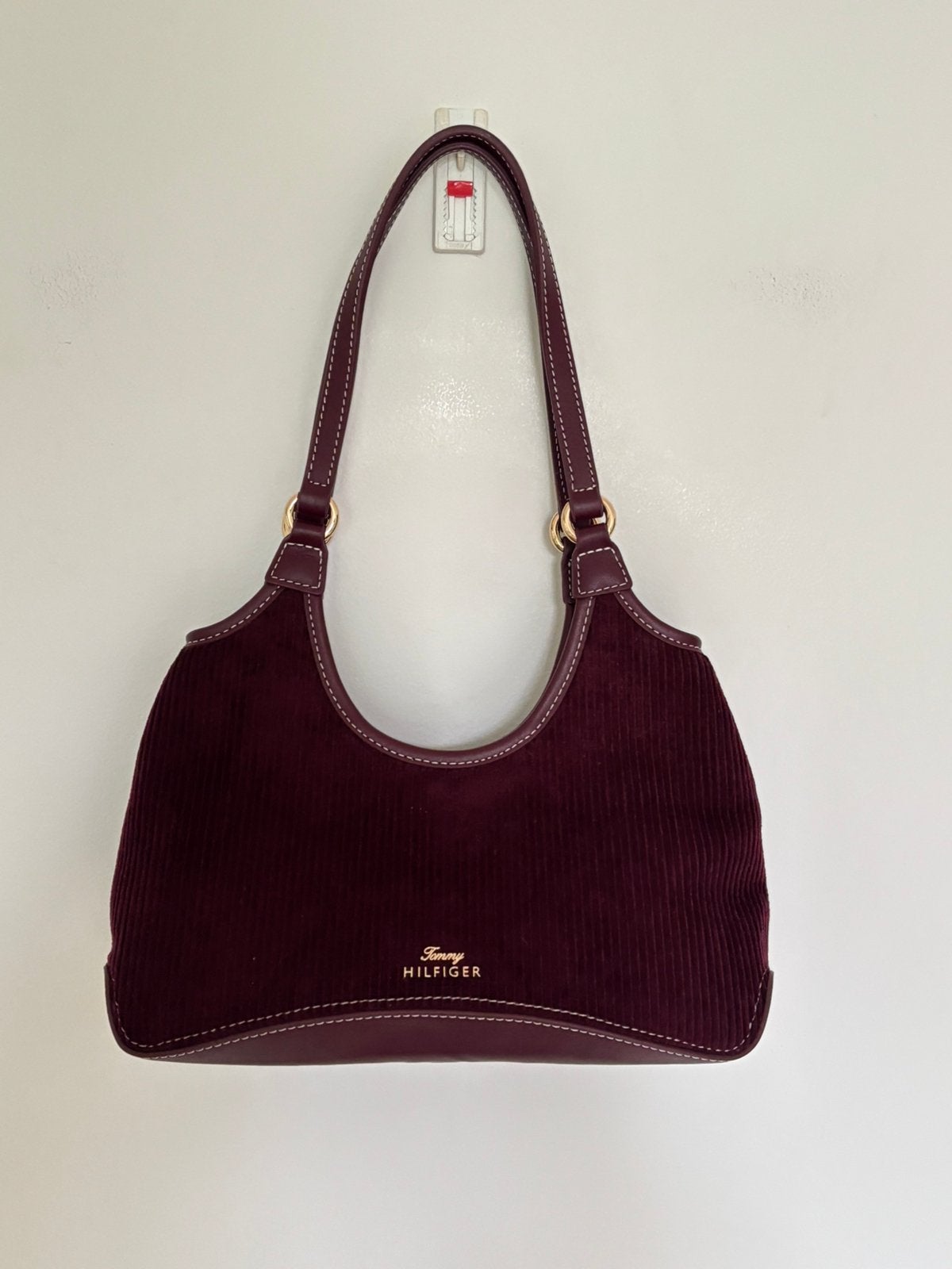 Burgundy bag tommy Hilfiger, Sieraden, Tassen en Uiterlijk, Tassen | Damestassen, Ophalen of Verzenden, Zo goed als nieuw, Rood