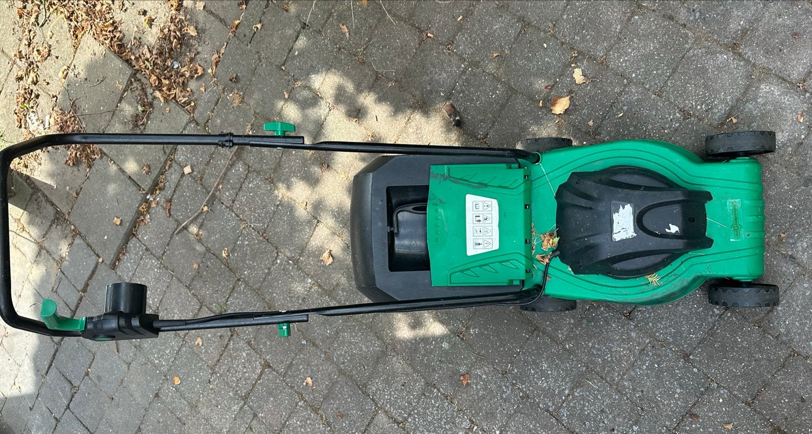 Goed werkende elektrische grasmaaier, Ophalen, Cirkelmaaier, Gebruikt, Elektrische grasmaaier