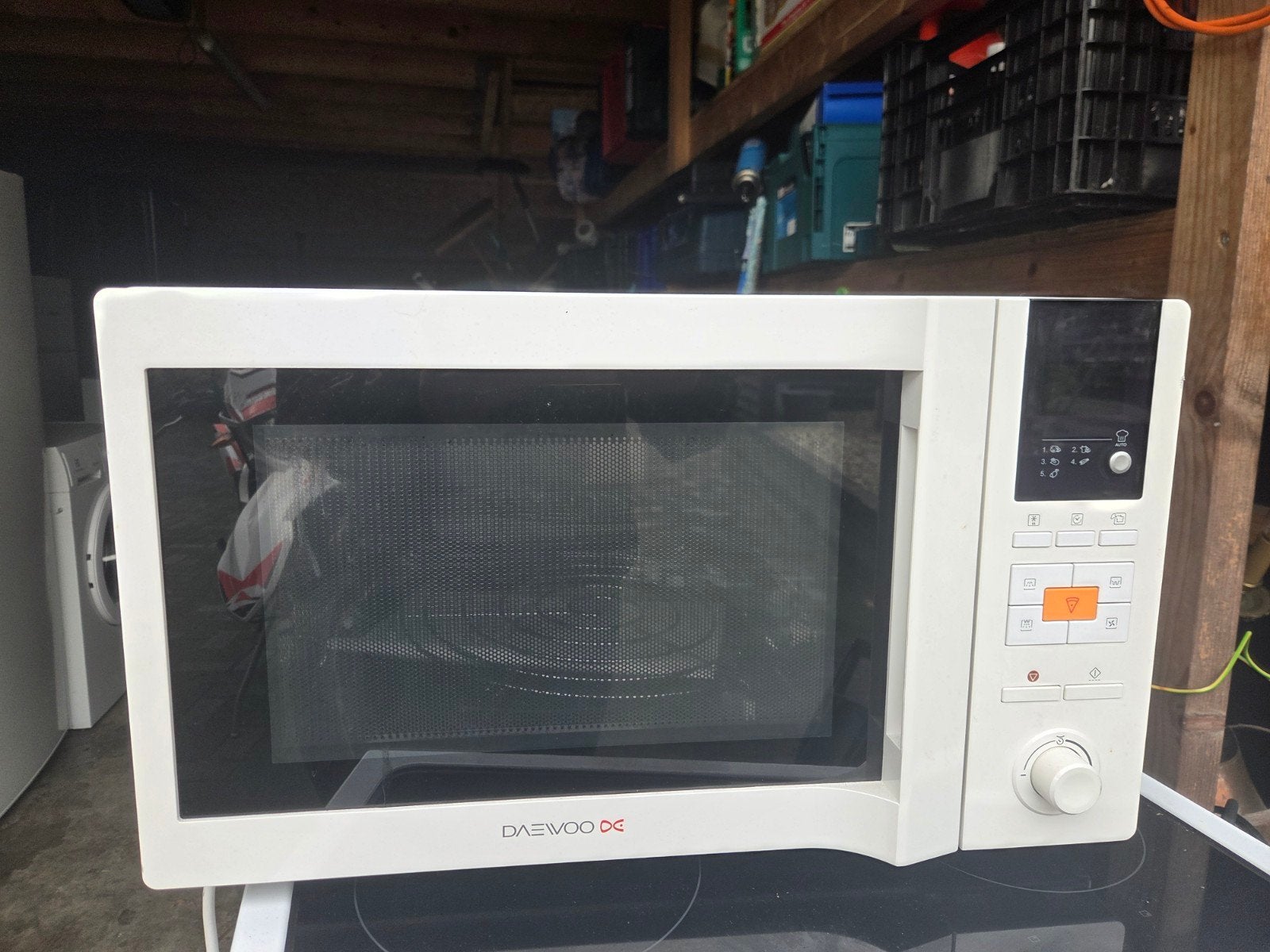 Daewoo Combimagnetron - Zo goed als nieuw, Witgoed en Apparatuur, Ophalen, Zo goed als nieuw, Grill, Draaiplateau