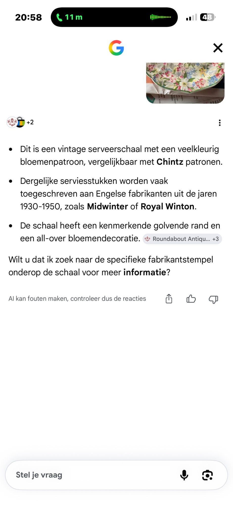 Vintage gebakset met kleurrijk bloemenpatroon, Ophalen