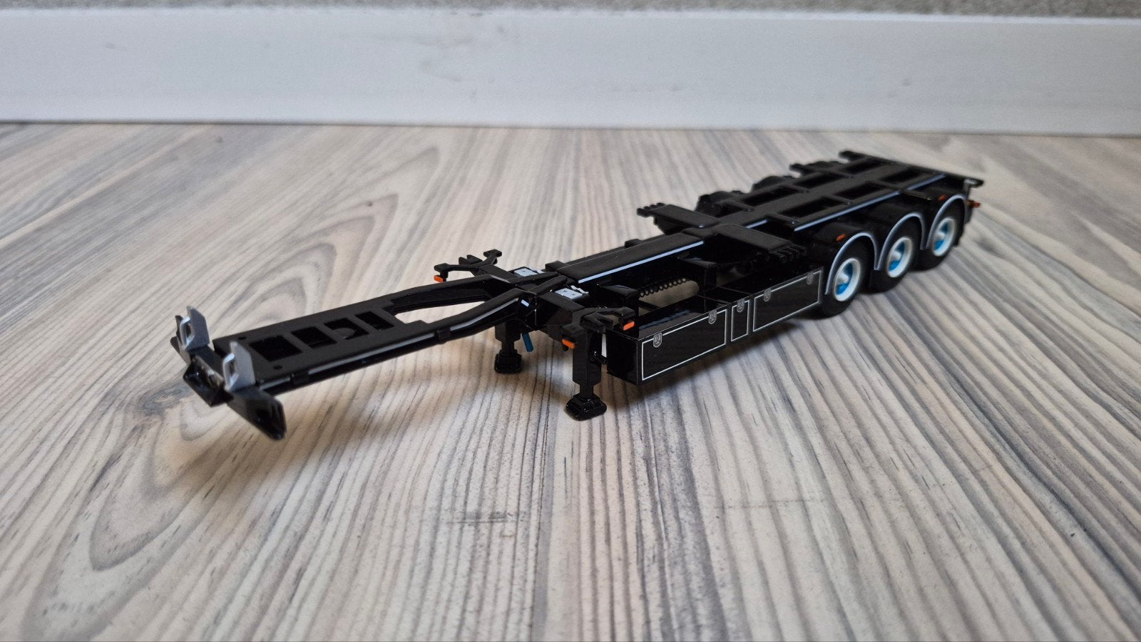 wsi BD Logistics Pacton container trailer chassis nieuw, Hobby en Vrije tijd, Ophalen of Verzenden, Nieuw, Bus of Vrachtwagen