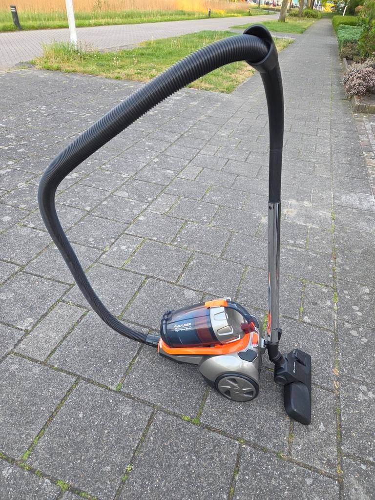 Zo goed als nieuwe Sauber stofzuiger, Witgoed en Apparatuur, Stofzuigers, Ophalen, Overige merken, Zo goed als nieuw, Minder dan 1200 watt