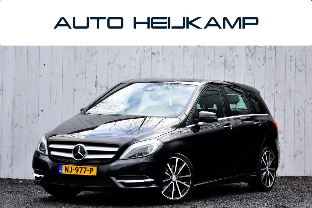 Mercedes-Benz B-klasse 250 Prestige | AMG | Leer | Xenon | T, Gebruikt, 4 cilinders, Zwart, Leder
