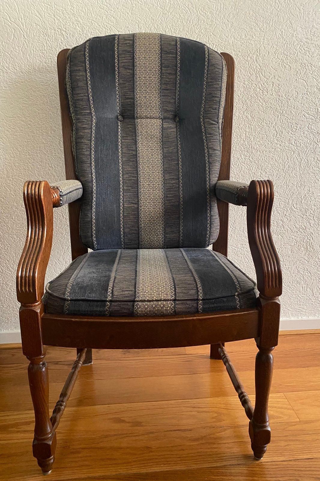 Fauteuil, Ophalen, Gebruikt, Minder dan 75 cm, Oma's stoel