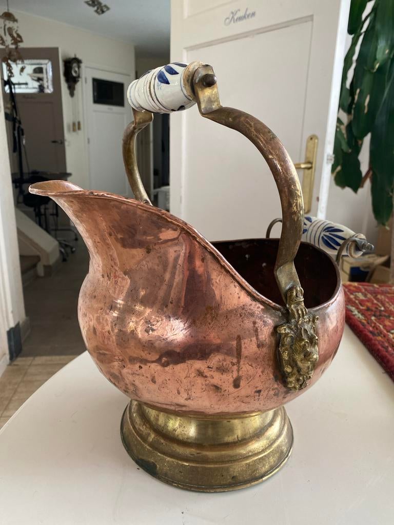 Koperen kolenkit met porseleinen handvatten, Antiek en Kunst, Antiek | Koper en Brons, Ophalen of Verzenden, Koper