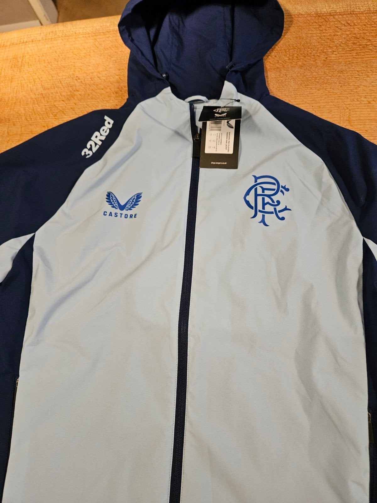 Castore Rangers Regenjas Dames Maat 40 (valt kleiner), Kleding | Dames, Maat 38/40 (M), Blauw, Nieuw, Ophalen of Verzenden
