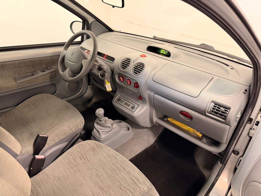 Renault Twingo 1.2-16V Privilège - Hele nette auto, Auto's, Renault, Voorwielaandrijving, 4 cilinders, 4 stoelen, Origineel Nederlands