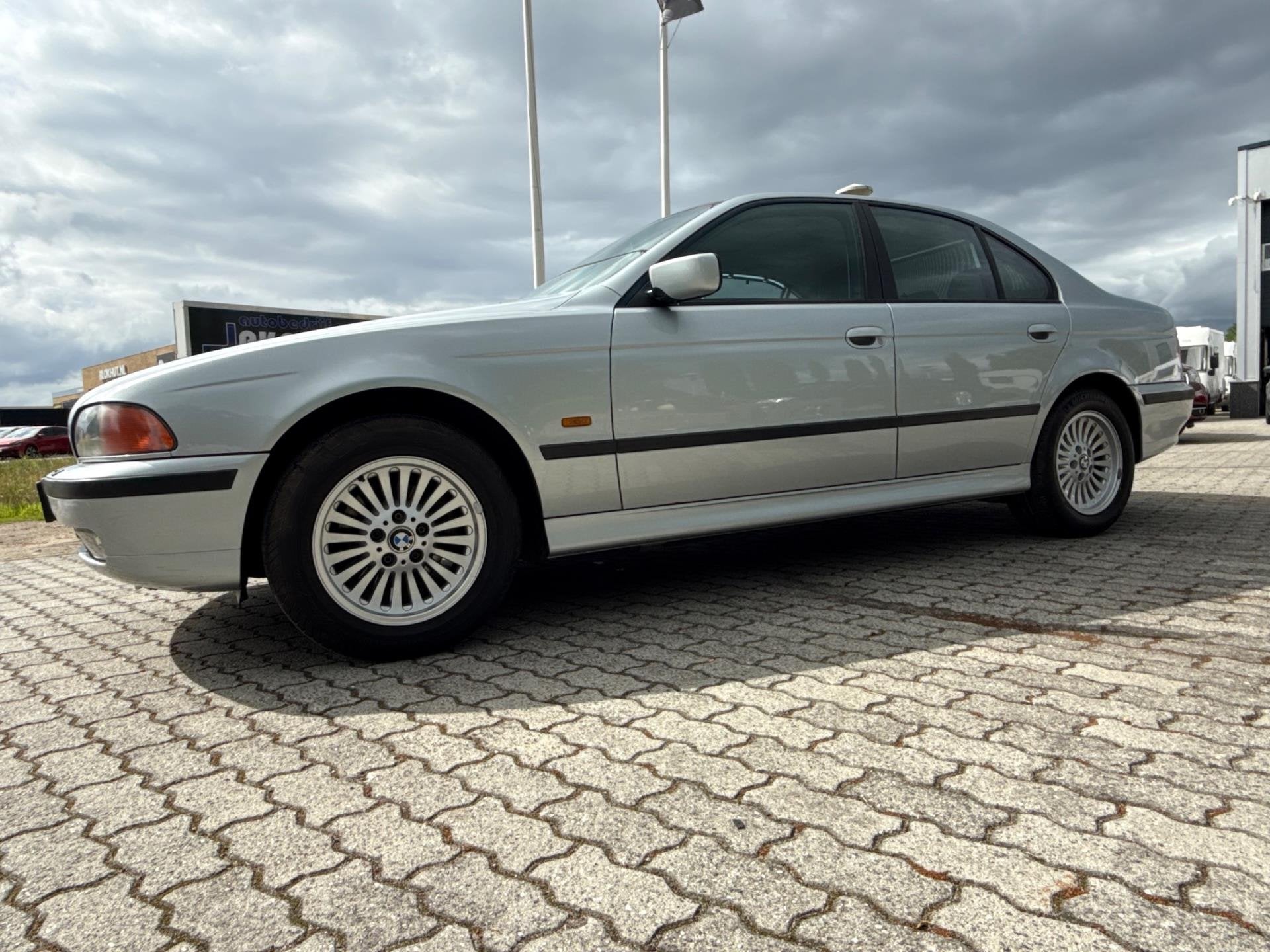 BMW 5-serie 523i young timer, Achterwielaandrijving, Gebruikt, 2494 cc, 10 km/l