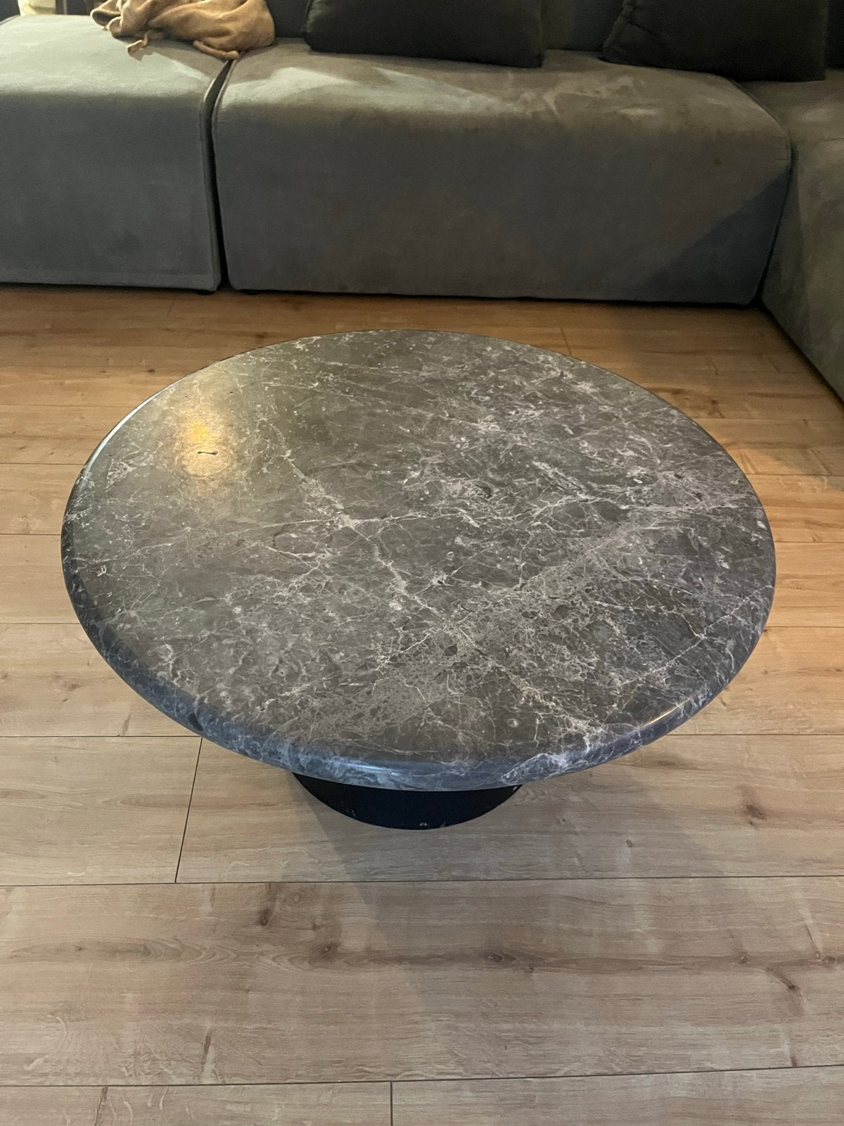 Ronde salontafel van marmer, zo goed als nieuw, Ophalen, Overige materialen, Rond, 50 tot 100 cm