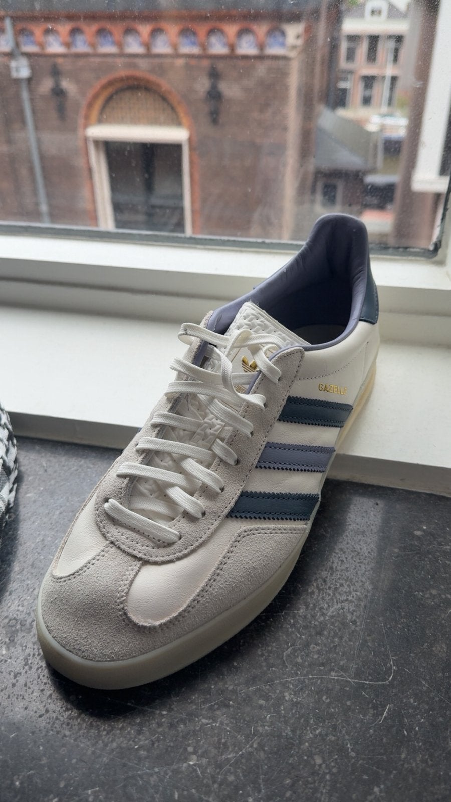 Adidas gazelle, Ophalen of Verzenden, Zo goed als nieuw