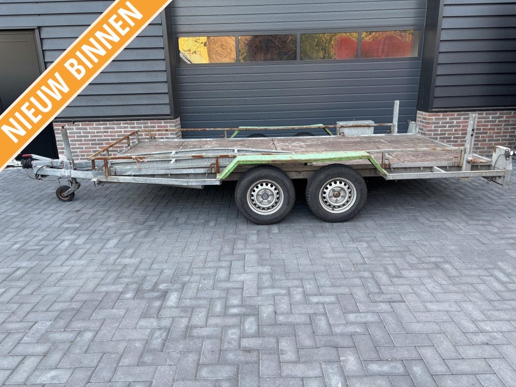 Peters autoambulance oprijwagen aanhanger aanhangwagen, Gebruikt