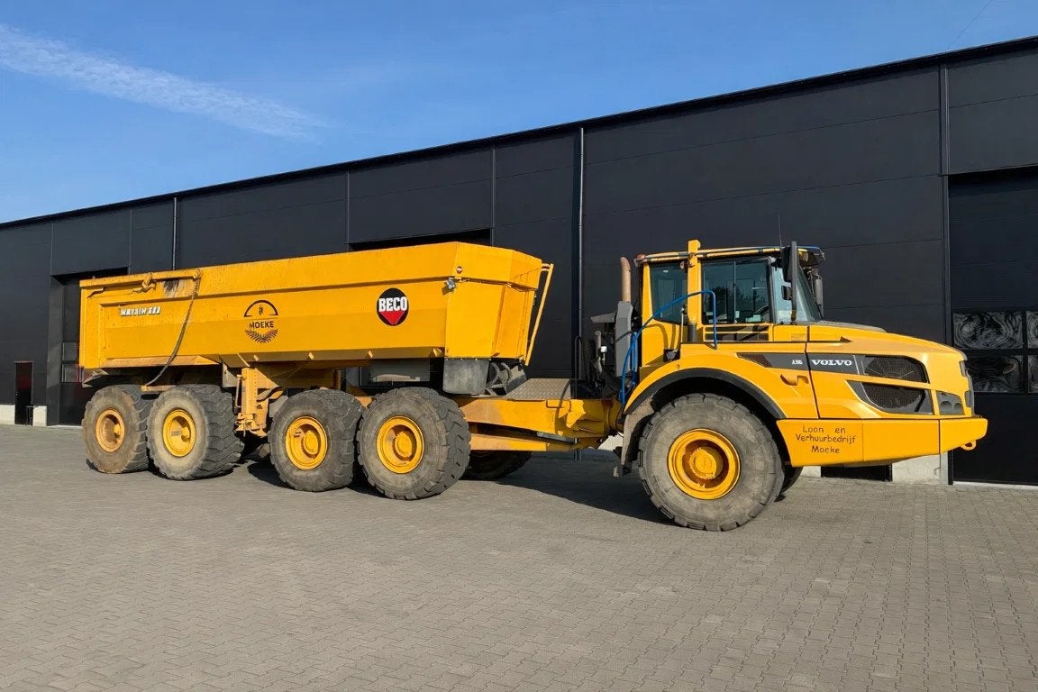 Volvo A30G Met Beco Maxxim 600 oplegger TOP CONDITION !