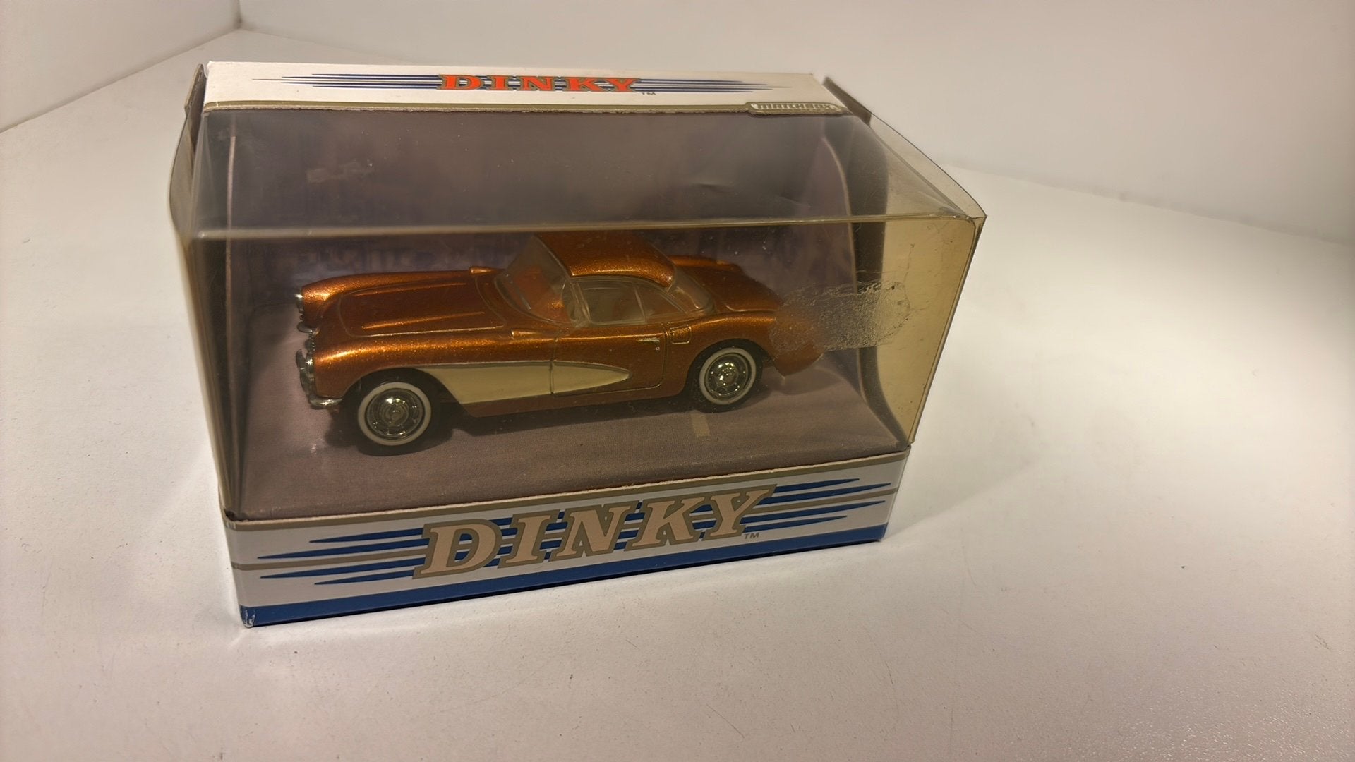 Chevrolet Corvette 1956 dinky Matchbox 1.43, Auto, Ophalen of Verzenden, A, A