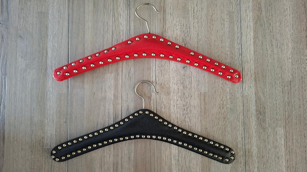 2 Retro kleerhangers, Ophalen of Verzenden, Zo goed als nieuw, Kunststof, Kinderen en Volwassenen