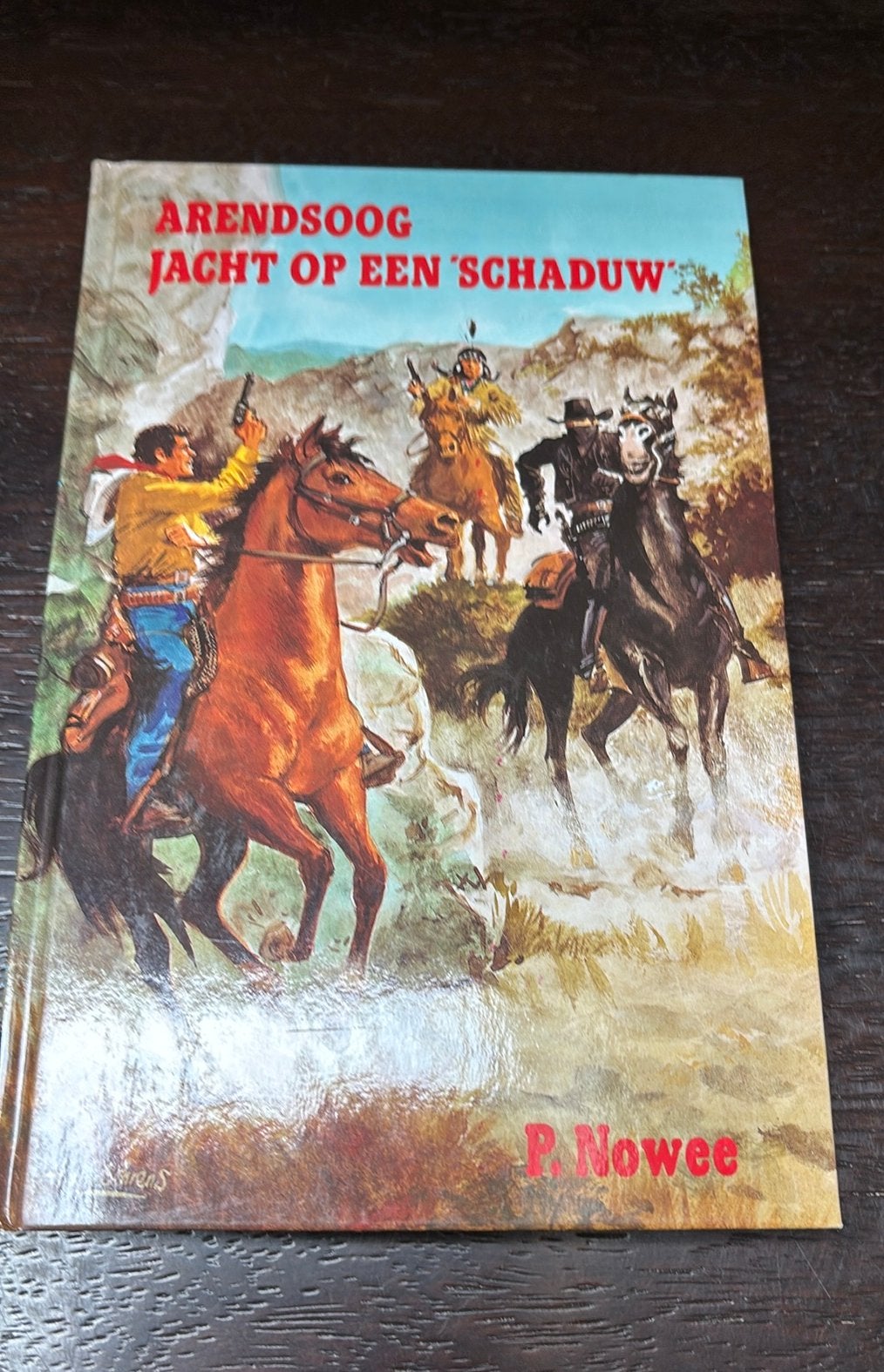 Arendsoog, Jacht op een schaduw, Ophalen of Verzenden, Gelezen