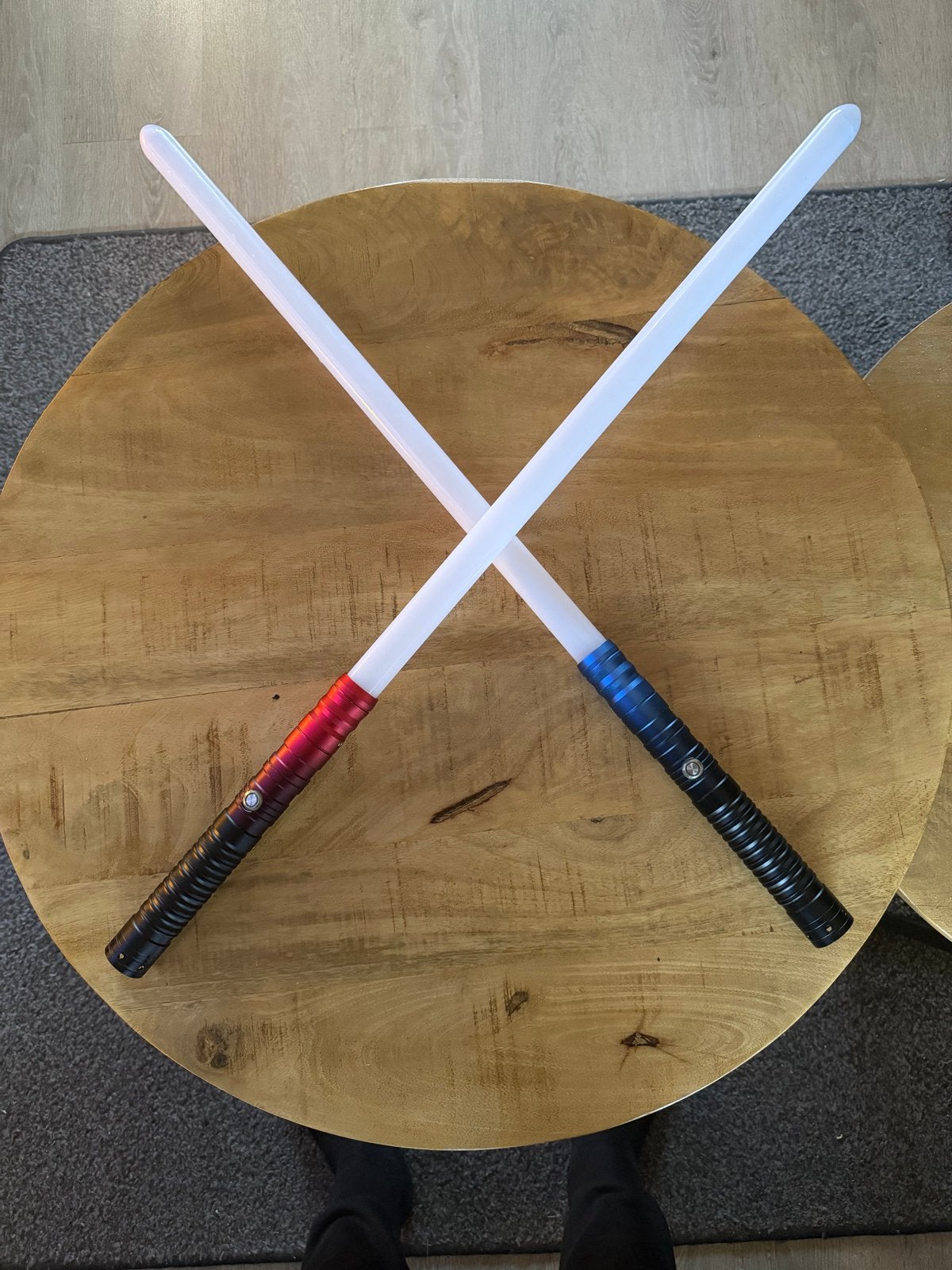 Star Wars Lightsabers (2 stuks), Ophalen, Zo goed als nieuw, Replica