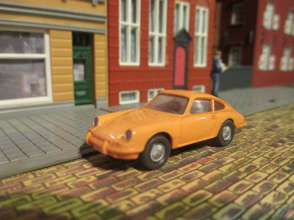 Porsche 911 Coupé 1 -Wiking 160-7-1 1967-1976 gelborange, Ophalen of Verzenden, Zo goed als nieuw, Auto, Wiking
